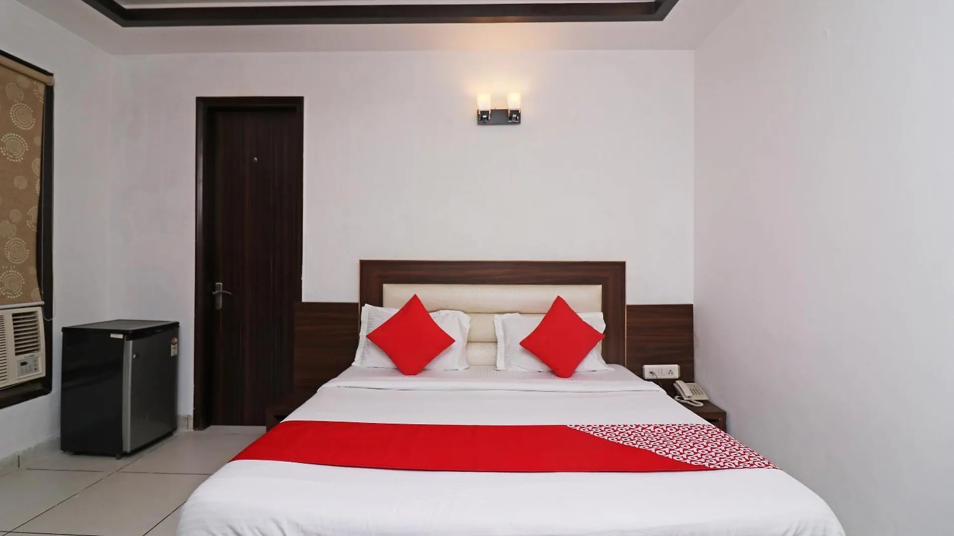 OYO 26868 Wonderland Inn Gurgaon Hotel